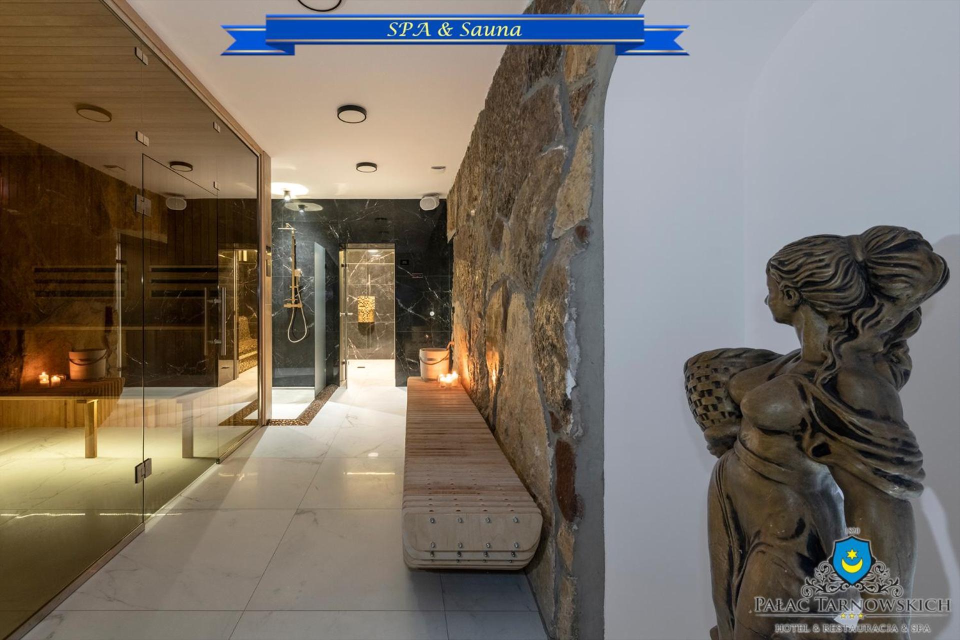 Palac Tarnowskich Hotel & Restauracja & Spa Островец-Свентокшиский Экстерьер фото